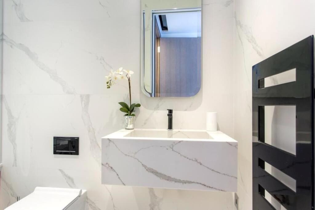 The Best Of Soho 4 People - Chekprofile Apartment London